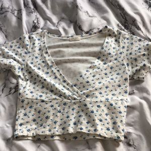 Brandy melville v neck top!!!